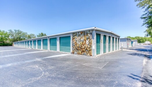 Large Drive Up Storage Units in Brooksville FL